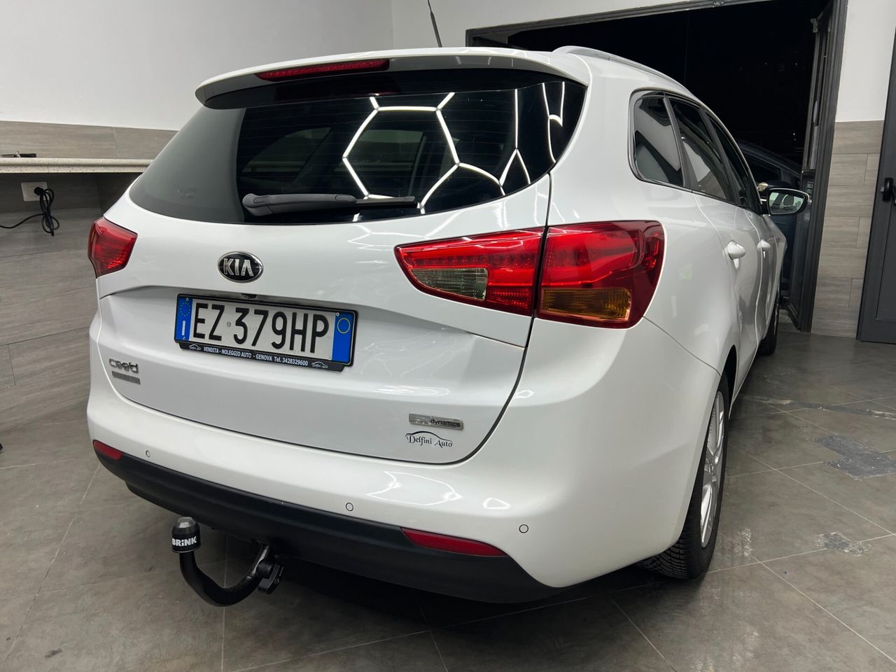 Kia Ceed cee'd 1.6 CRDi 128 CV SW Stop&Go high tech — foto aggiuntiva