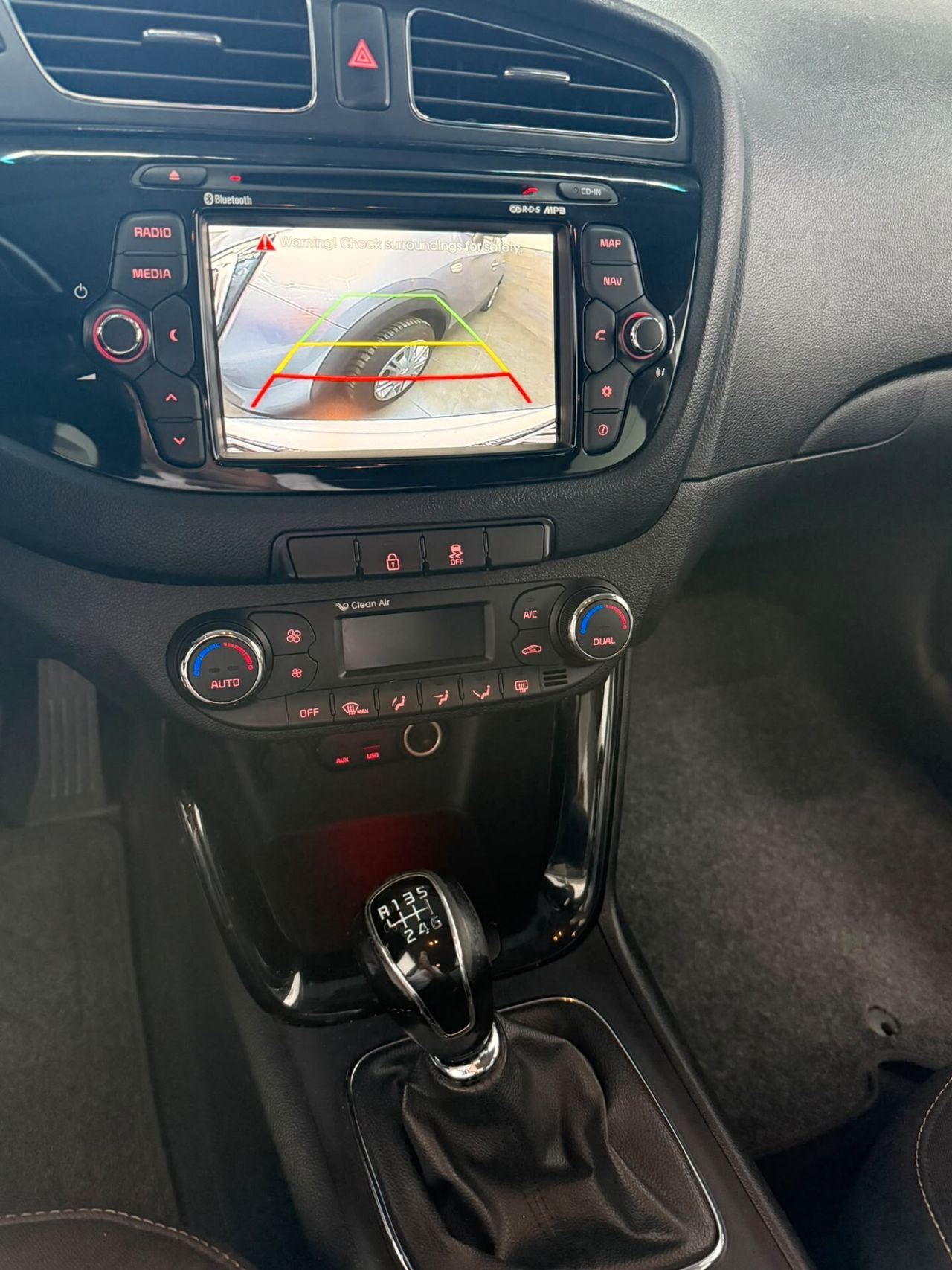 Kia Ceed cee'd 1.6 CRDi 128 CV SW Stop&Go high tech — foto aggiuntiva