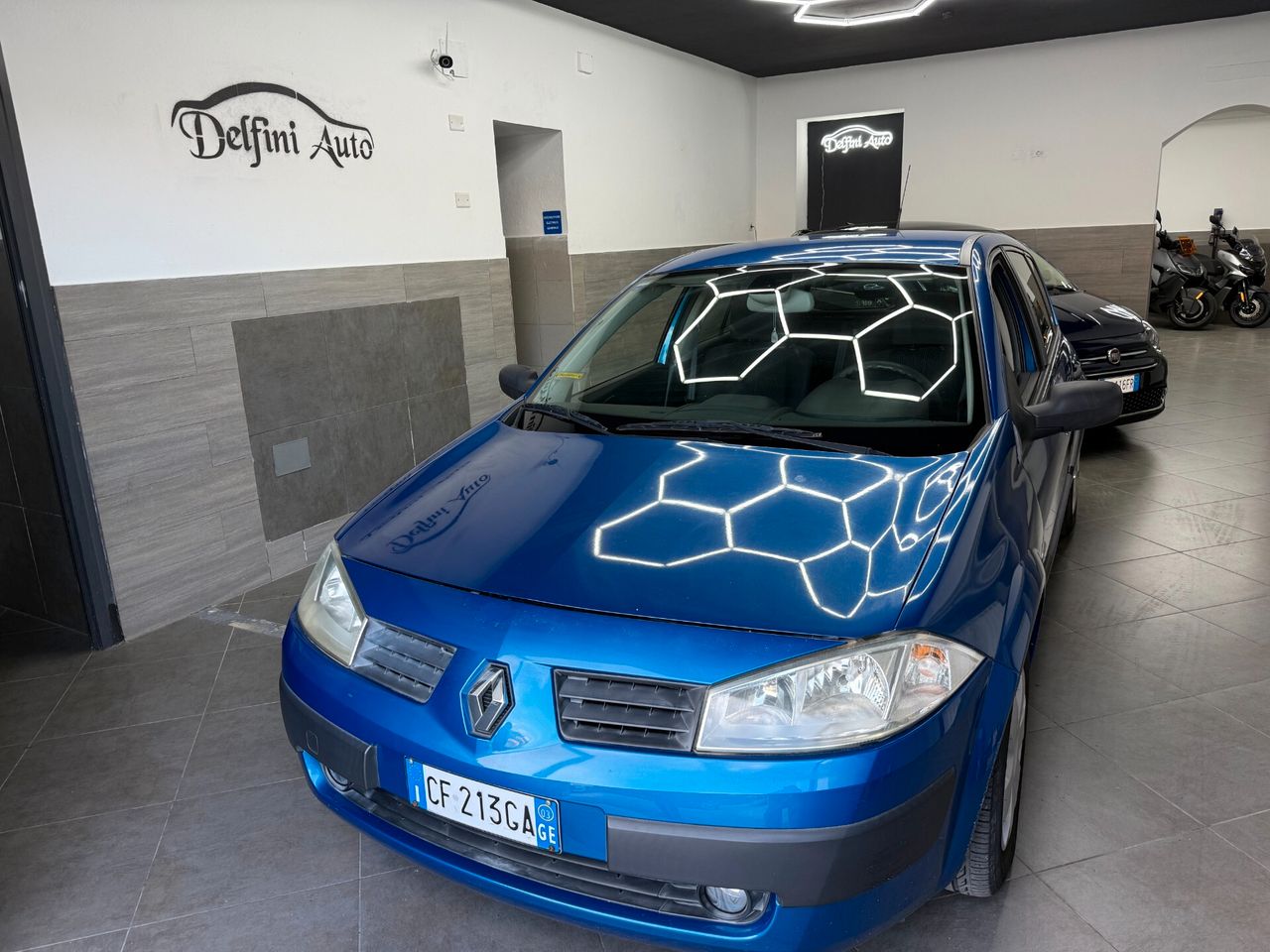 Renault Megane usata in vendita da Delfini Auto