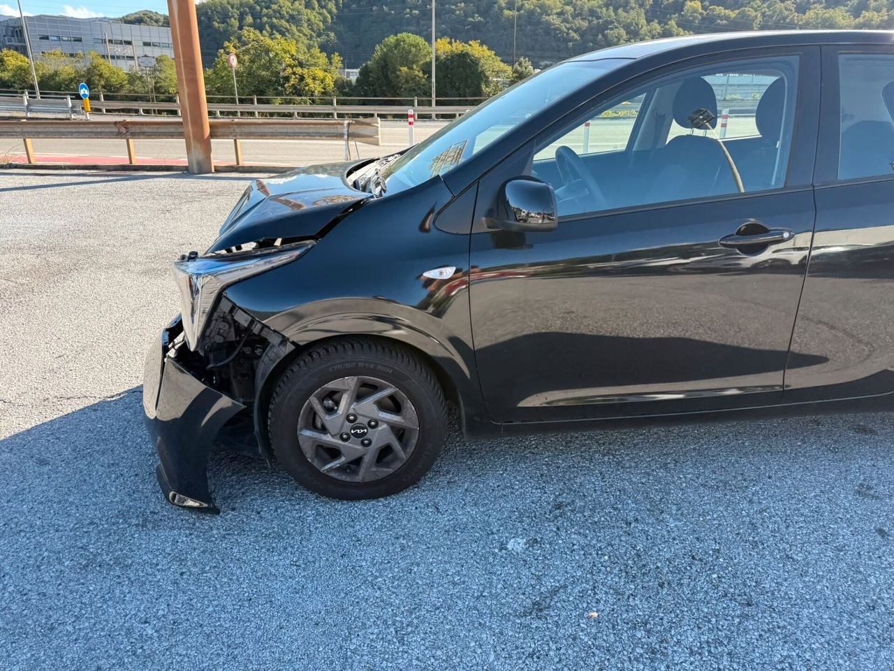 Kia Picanto 1.2 12V 5 porte AMT GT Line. ***INCIDENTATA*** — foto aggiuntiva