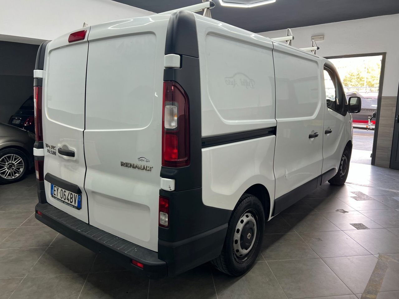 Renault Trafic T29 1.6 dCi 120CV S&S PC-TN Furgone — foto aggiuntiva