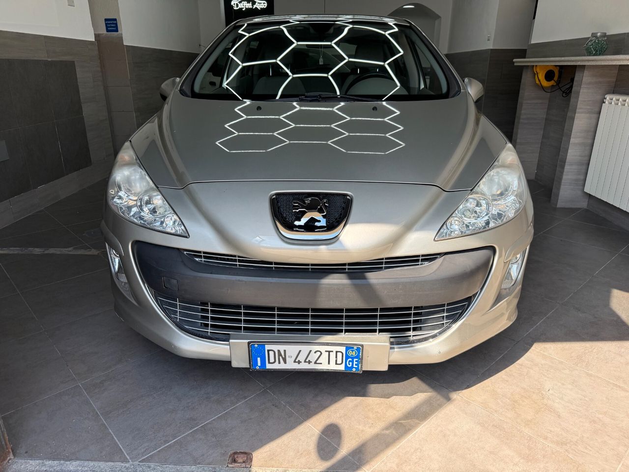 Peugeot 308 1.6 HDi 110CV 5p. Féline (6 Marce) — foto aggiuntiva