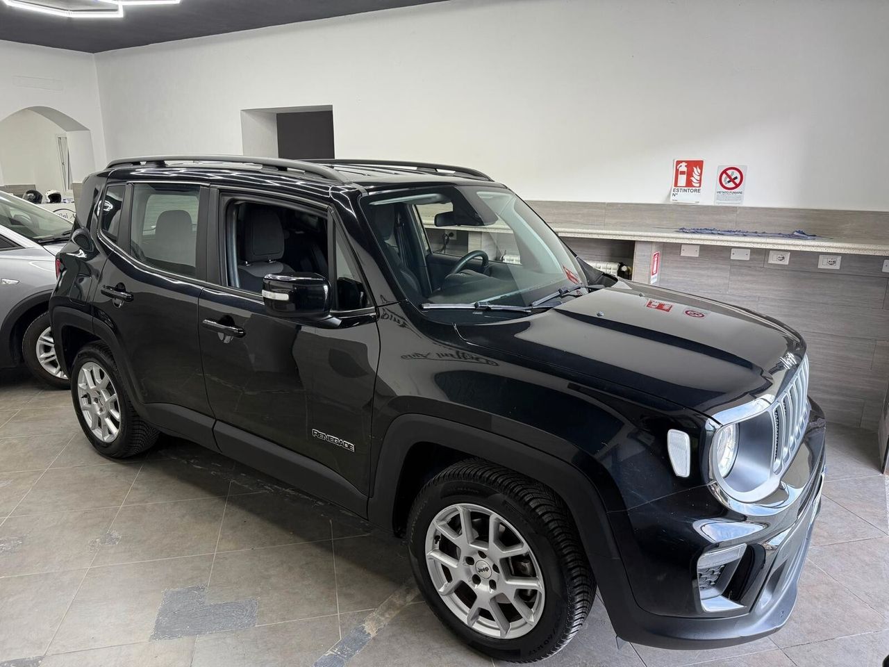 Jeep Renegade 1.5 Turbo T4 MHEV Limited — foto aggiuntiva