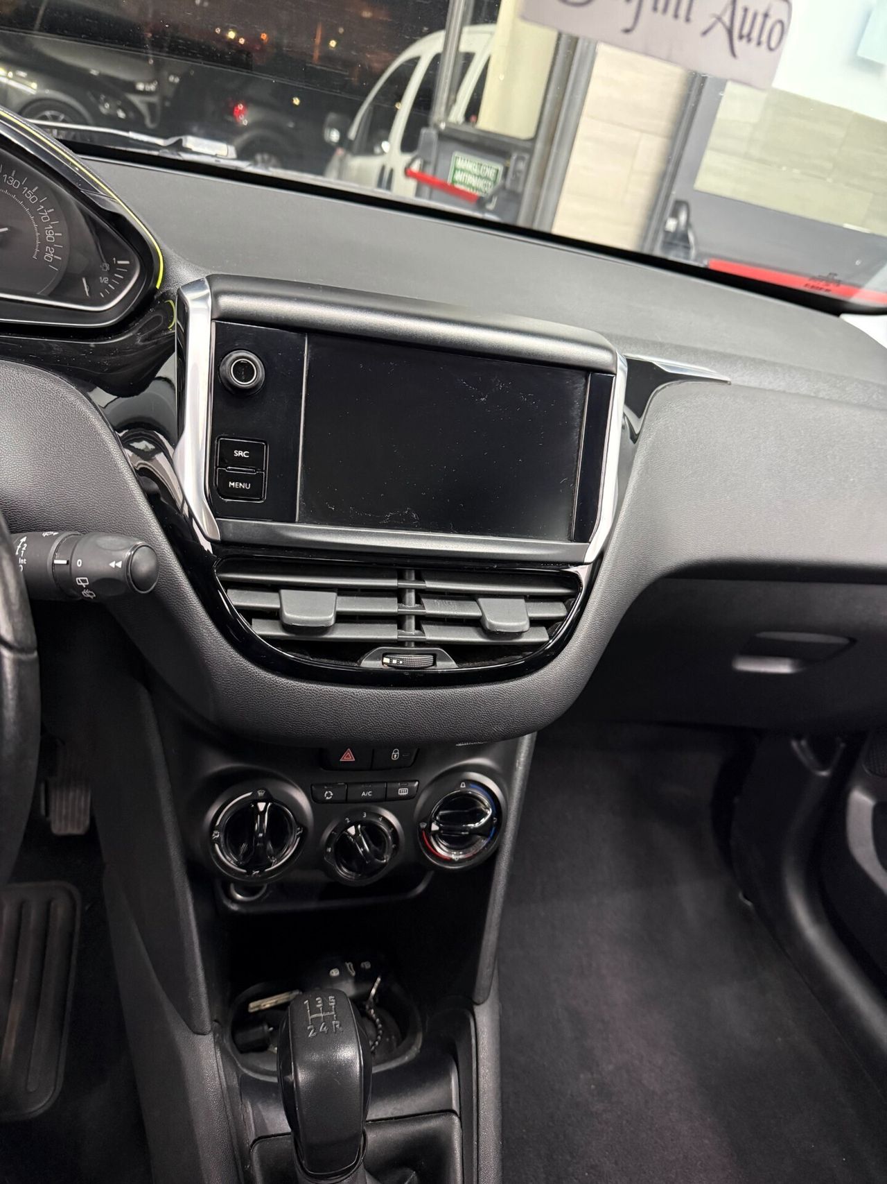 Peugeot 208 PureTech 82 Stop&Start 5 porte Allure — foto aggiuntiva