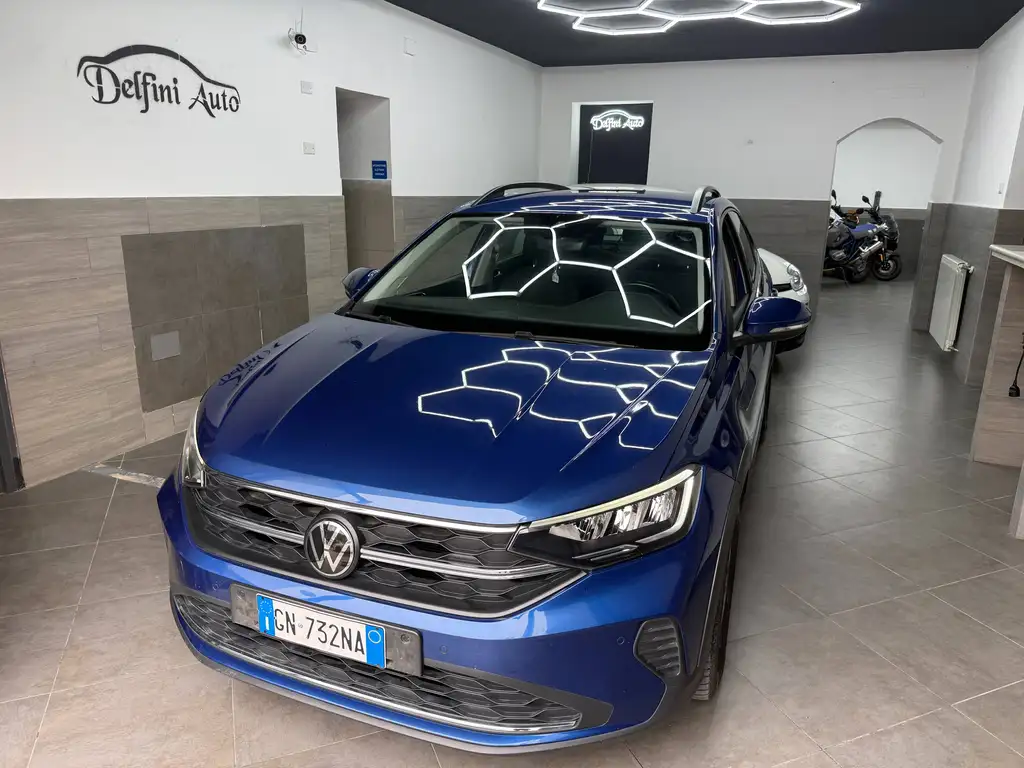 Volkswagen Taigo 1.0 tsi Life 95cv usata in vendita da Delfini Auto