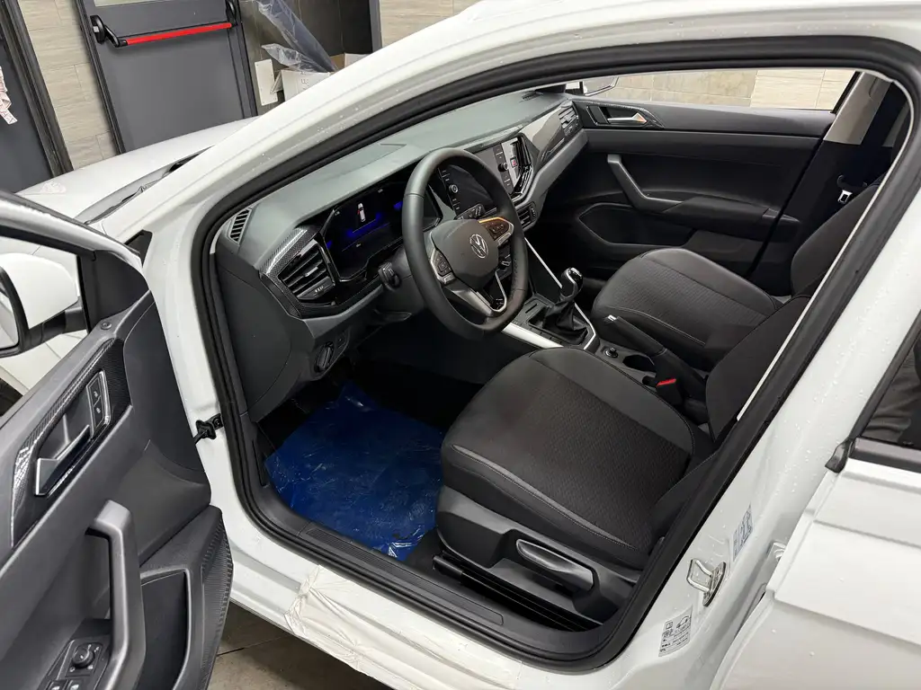 Volkswagen Polo VI 2022 1.0 tsi Life 95cv — foto aggiuntiva