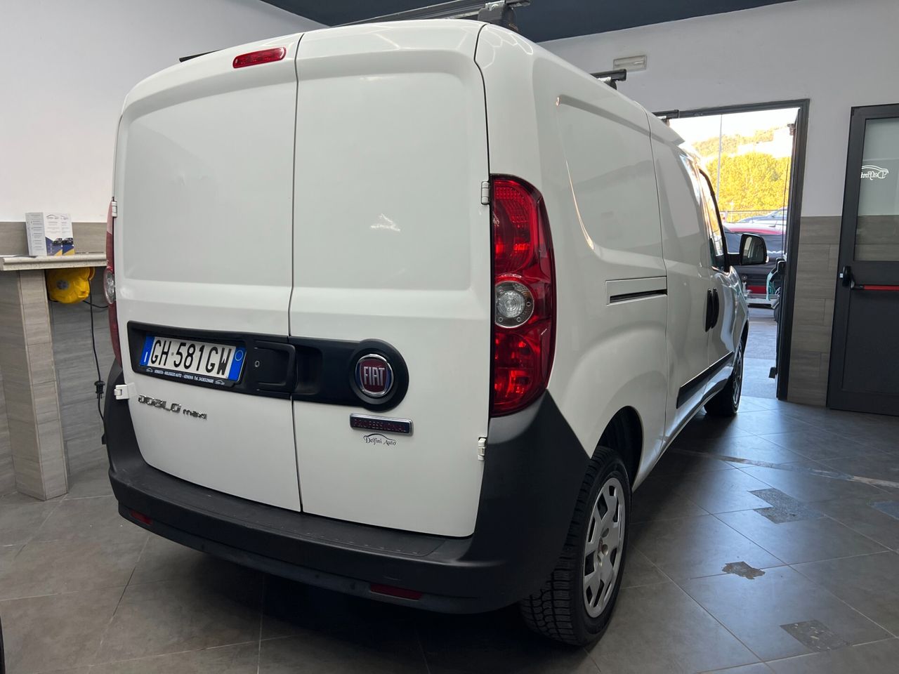 Fiat Doblò 1.6 MJT 105CV S&S PL-TN Cargo Maxi Lounge — foto aggiuntiva