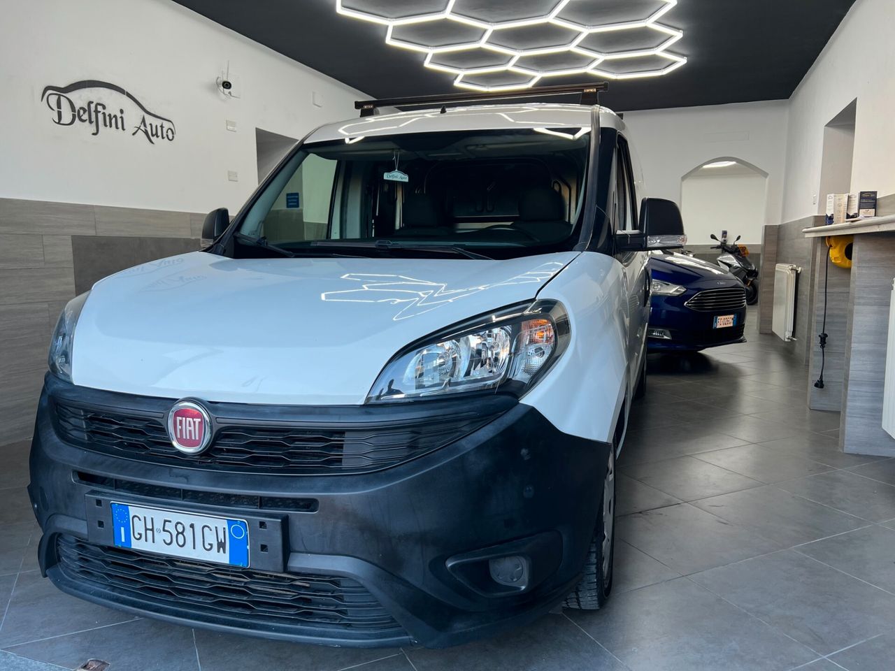 Fiat Doblò usata in vendita da Delfini Auto