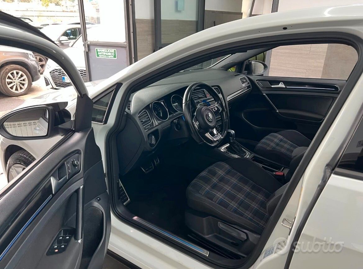 Volkswagen Golf GTE 1.4 TSI DSG 5p. Plug-In-Hybrid — foto aggiuntiva