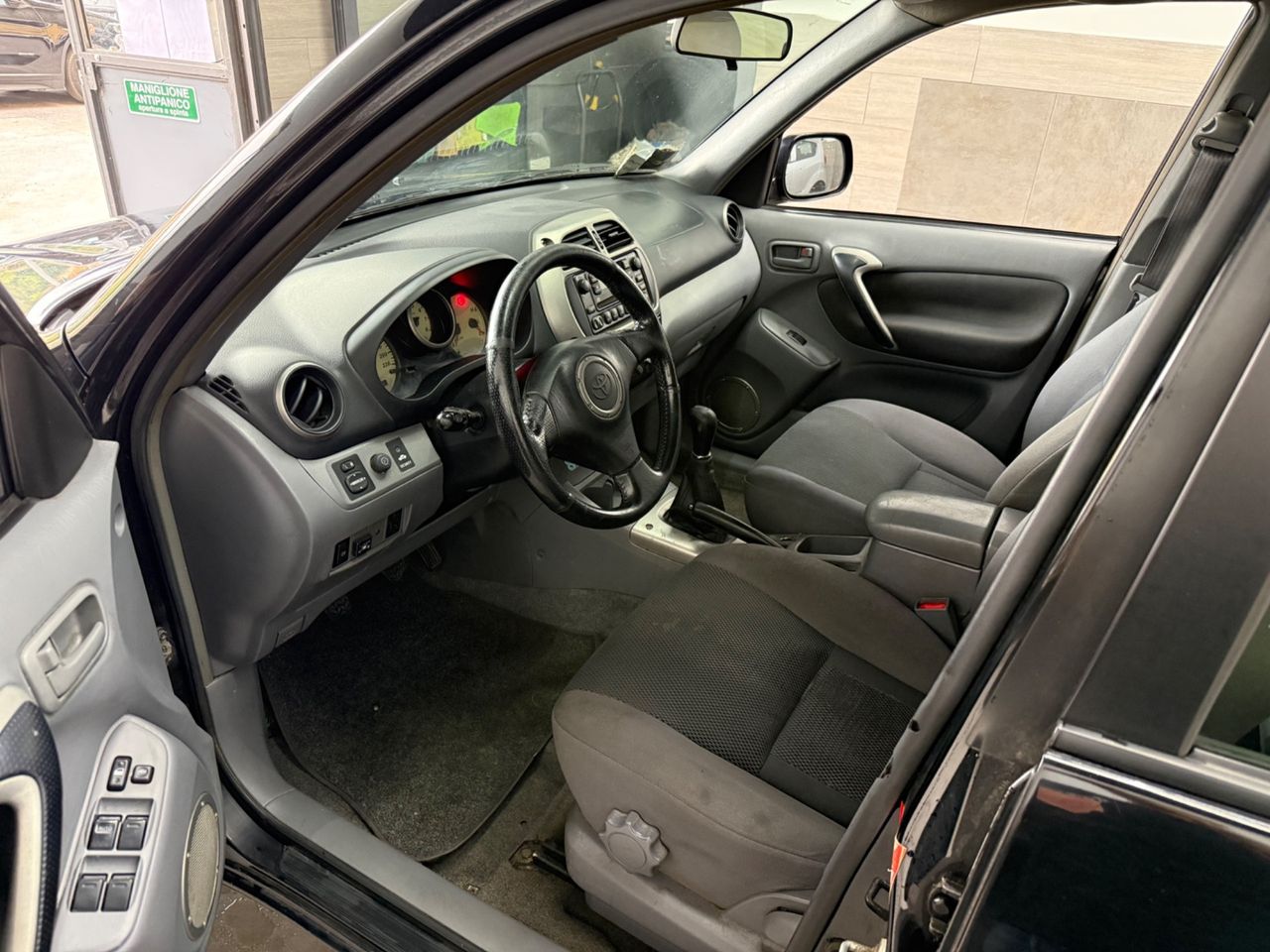 Toyota RAV 4 RAV4 2.0 16V cat 5 porte Sol — foto aggiuntiva