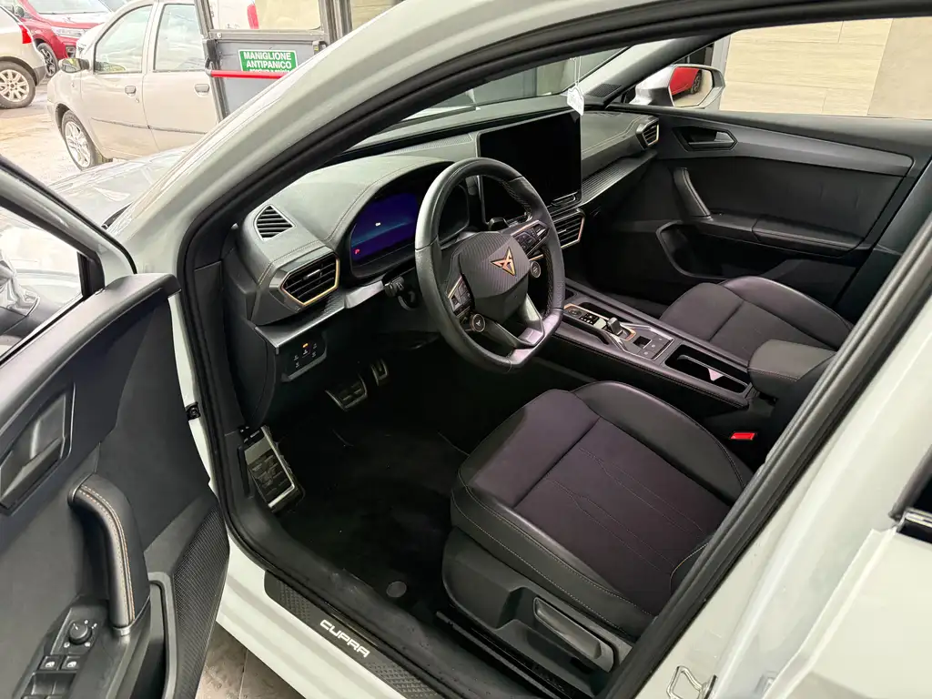 CUPRA Leon 2024 2.0 tdi 150cv dsg — foto aggiuntiva