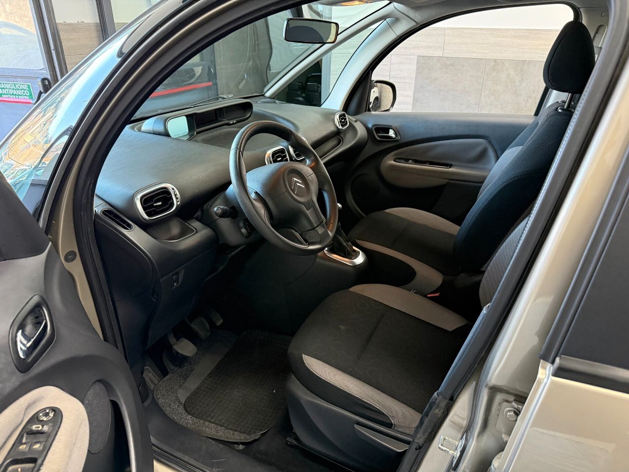 Citroen C3 Picasso 1.6 HDi 90 Exclusive QR — foto aggiuntiva