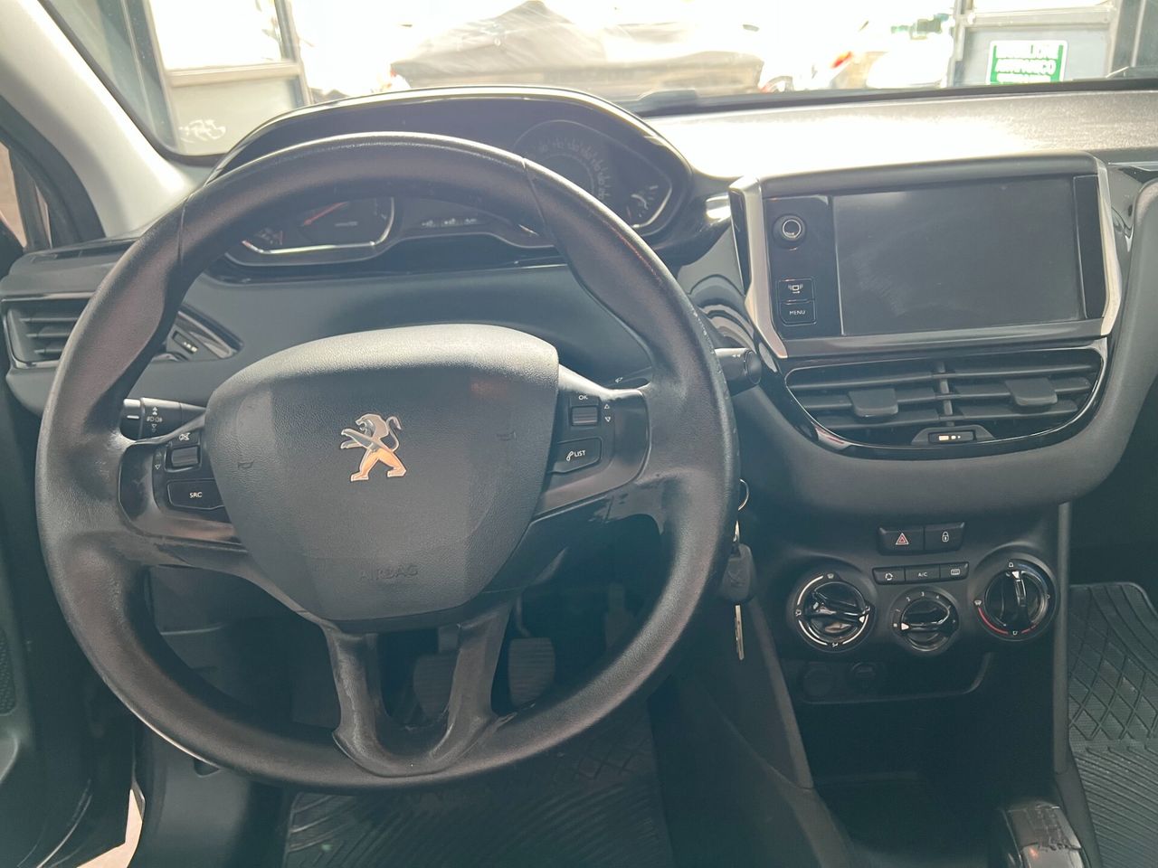 Peugeot 208 PureTech 82 5 porte Active — foto aggiuntiva