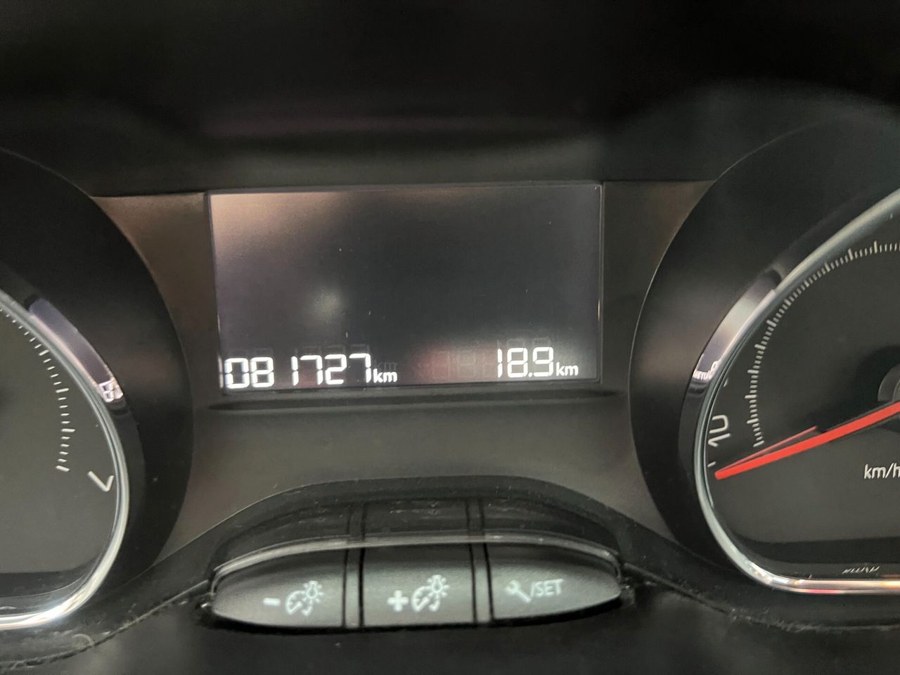 Peugeot 208 PureTech 82 5 porte Active — foto aggiuntiva