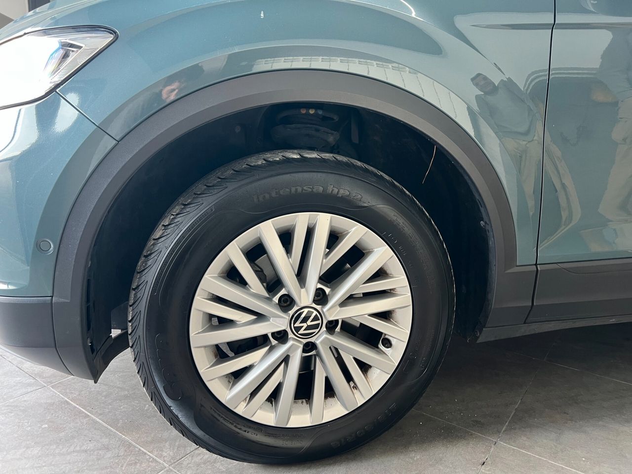 Volkswagen T-Roc 1.0 TSI R-Line — foto aggiuntiva