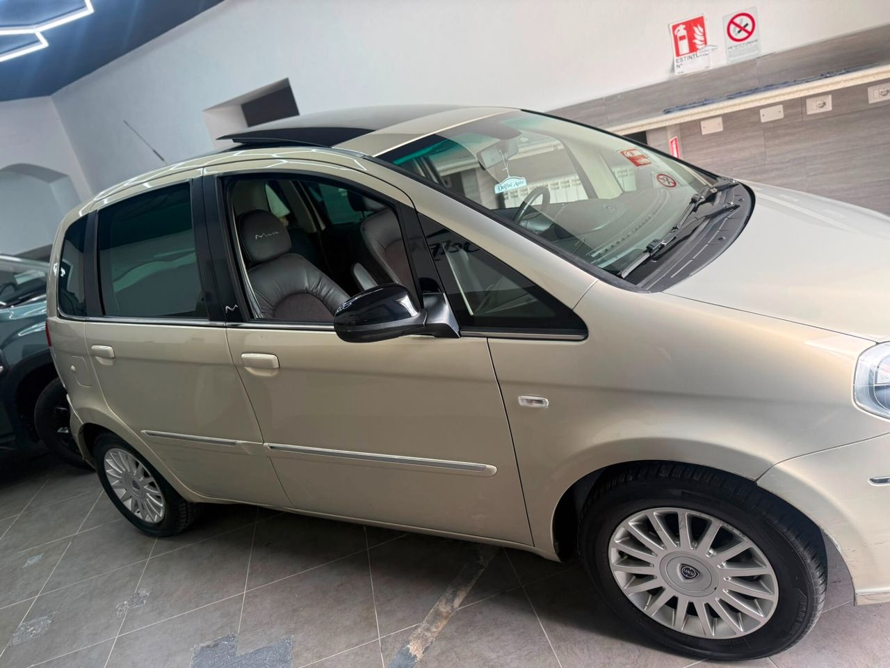 Lancia MUSA 1.4 16V Diva — foto aggiuntiva