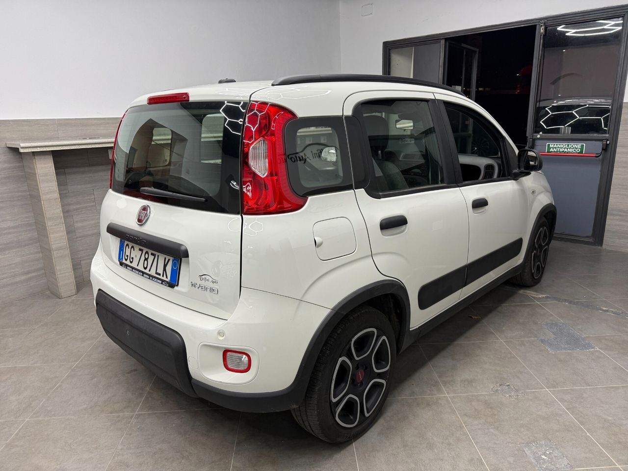 Fiat Panda 1.0 FireFly S&S Hybrid — foto aggiuntiva