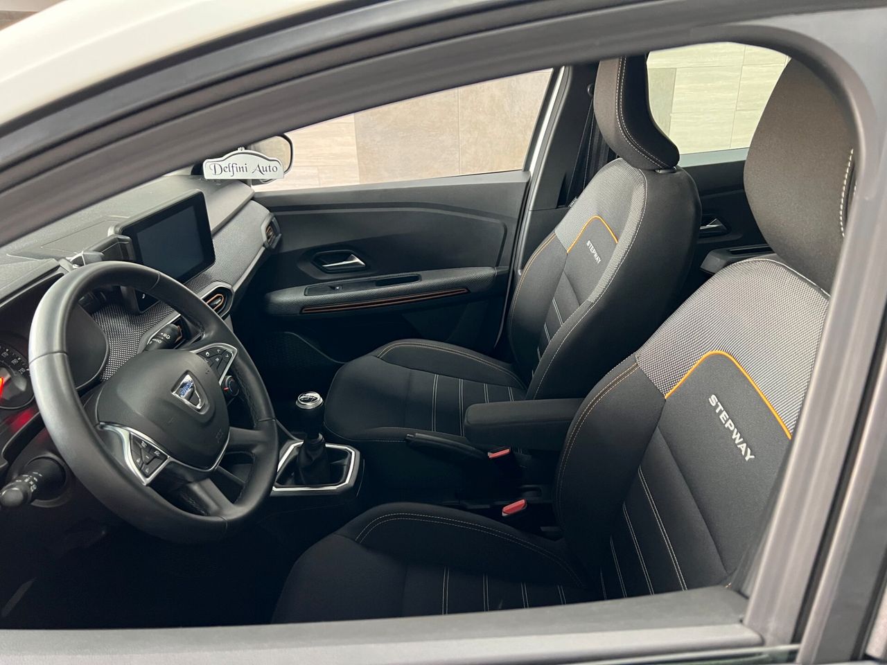 Dacia Sandero Stepway 1.0 TCe 90 CV Comfort — foto aggiuntiva