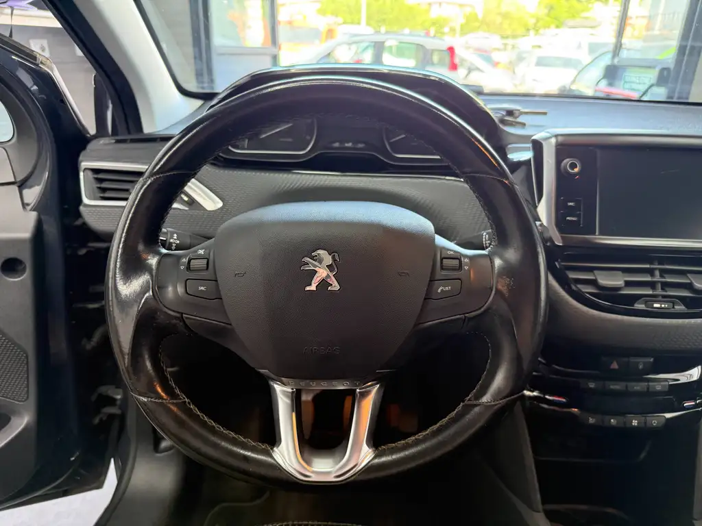 Peugeot 208 I 2015 3p 1.6 bluehdi Allure 75cv — foto aggiuntiva