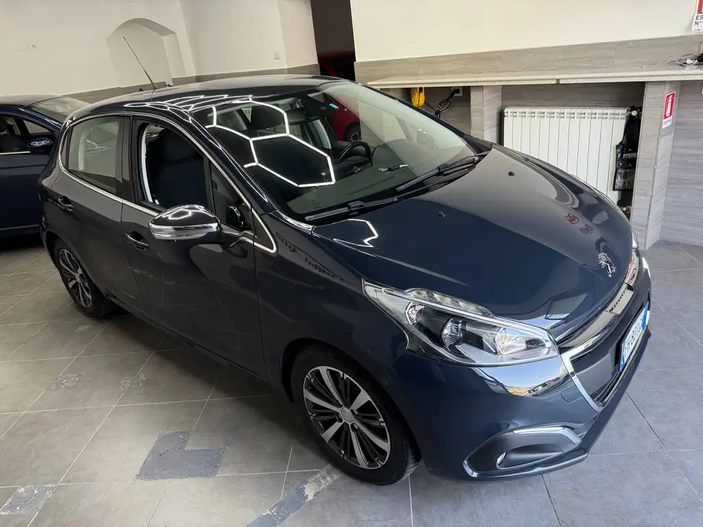 Peugeot 208 I 2015 3p 1.6 bluehdi Allure 75cv — foto aggiuntiva